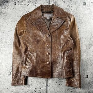 Wilsons Leather Womens Alligator Button Satin Lining Satin Medium